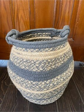 Woven Knotted Handle Storage Basket - Gray and Cream